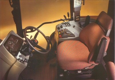 Massey Ferguson 6160 ohjaamo
