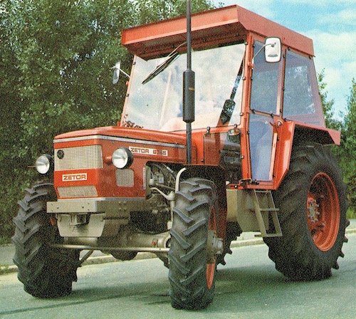 Zetor 6711 työssä