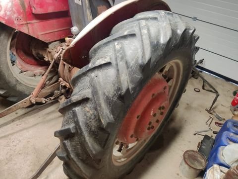 Massey Ferguson 165 traktorin purkuosia