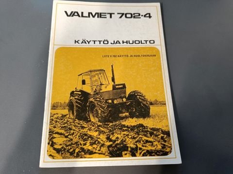 Valmet 702 neliveto traktorin ohjekirjan lisäosa