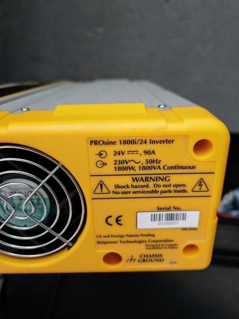 Invertterit 24Vdc/230Vac/1800Wrms