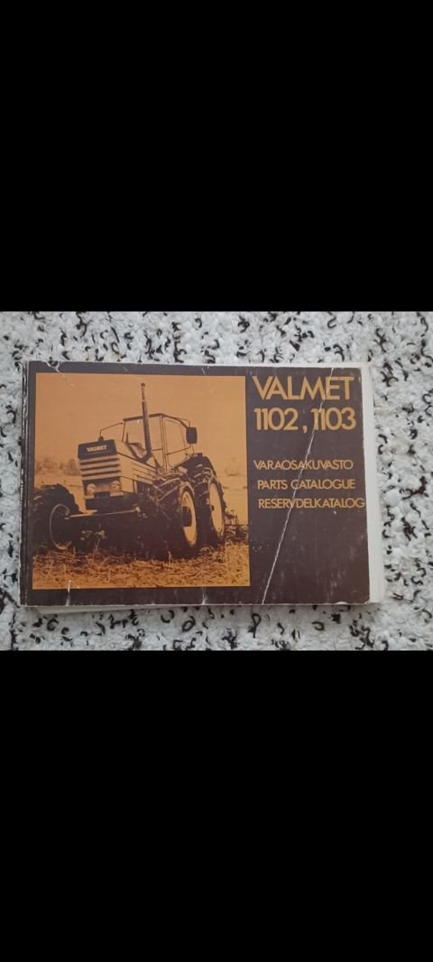 Valmet 1102 ja 1103 varaosakuvasto