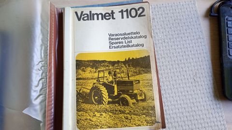 Valmet 1102 varaosaluettelo