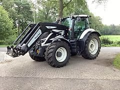 Valtra T 144