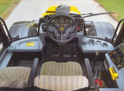 JCB Fastrac 3185 ohjaamo