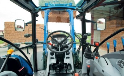 New Holland T5.95 ohjaamo