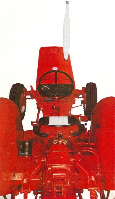 McCormick International 724 ohjaamo