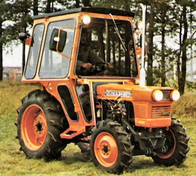 Kubota L245 sivusta