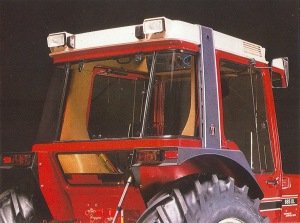 International 685 XL työssä