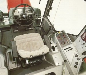 Massey Ferguson 3000 ohjaamo