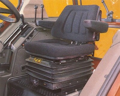 Fiatagri Winner ohjaamo