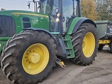 John Deere 7530(6.8)