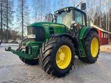 John Deere 7530