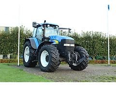 New Holland TM190