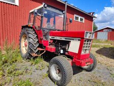 International 1046(5.9)