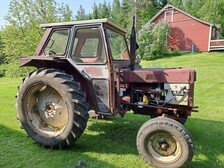 International 453