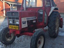International 453