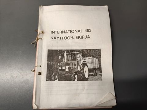 International 453 traktorin ohjekirja
