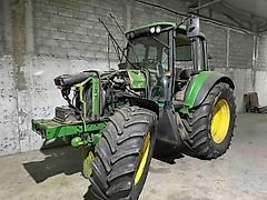 John Deere John Deere 6820-6920 Tractor For parts
