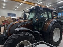 Valtra N142