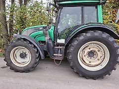 Valtra N121