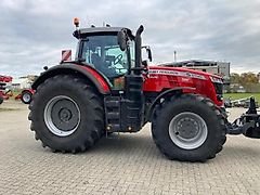 Massey Ferguson 8740S DVT Exclusive