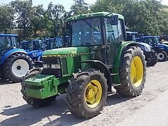 John Deere 6400