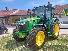 John Deere 5125R