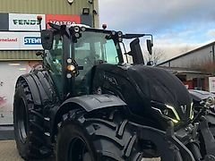 Valtra T235V