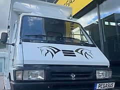 Renault 2 Pferdetransporter 3,5t