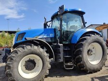 New Holland T7030