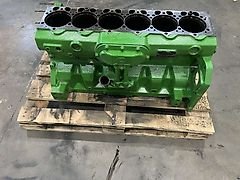 John Deere BLOCK ASSEMBLY (USED) - JOHN DEERE 8R, 8030