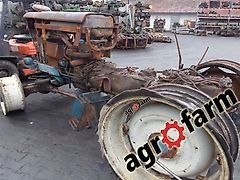 silnik skrzynia most zwolnica oś wał zawór blok spare parts for Ford 7700/ 7710 wheel tractor