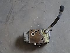 Hydrauliksteuergerät für Deutz 4006,4506,5006,6206,8006,7206,7006
