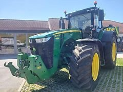 John Deere 8320R