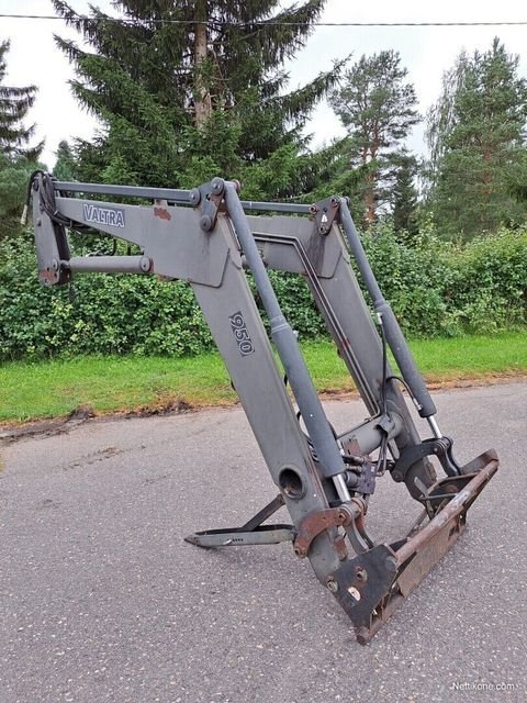 Valtra 950 Etukuormain, Käytetty