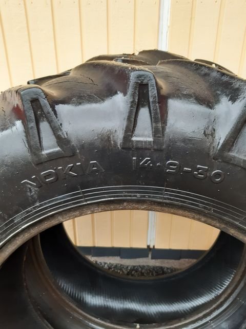 Traktori renkaat. Nokia laiset.