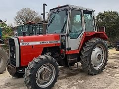 Massey Ferguson 690