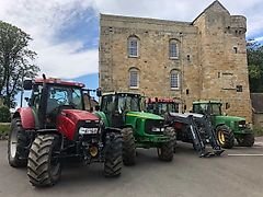 Case MX 140 Puma 4WD Tractor...