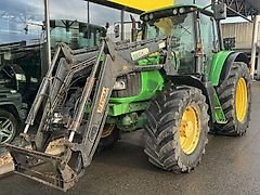 John Deere 6820 Stoll Frontlader Auto-Power 40km/h Allrad