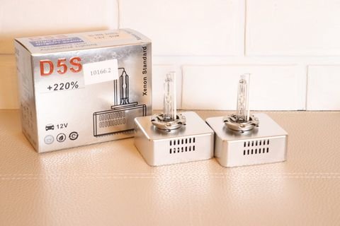 D5S Xenon Polttimot 12V/40W KIRKKAAT + 220%