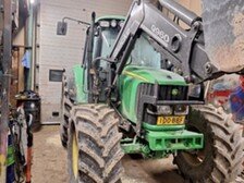 John Deere 6420S